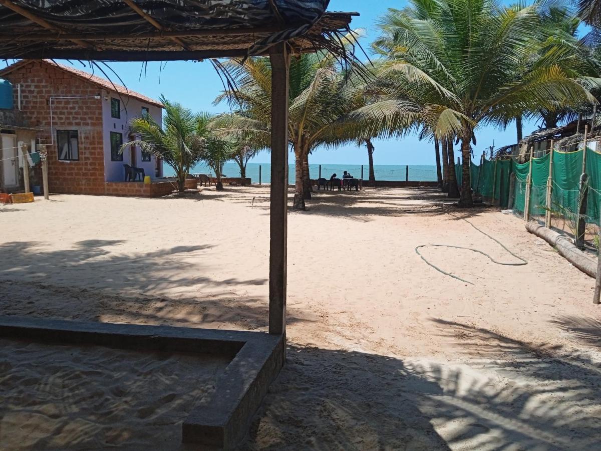 Nisarga Homestay And Beach Resort Gokarna جوكارنا المظهر الخارجي الصورة